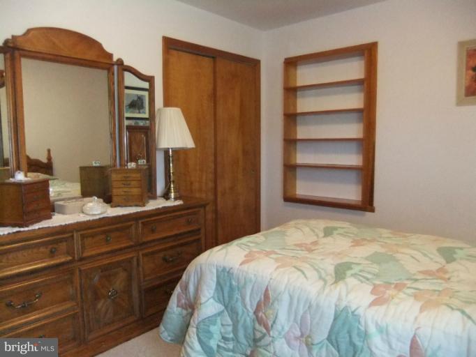 12268 Pleasant Valley Road Smithsburg, MD 21783 - Photo 4 of 30 Bedroom