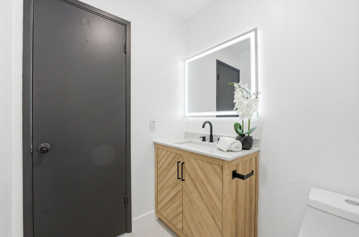 1106 Coyote Road San Jose, CA 95111 - Photo 19 of 40