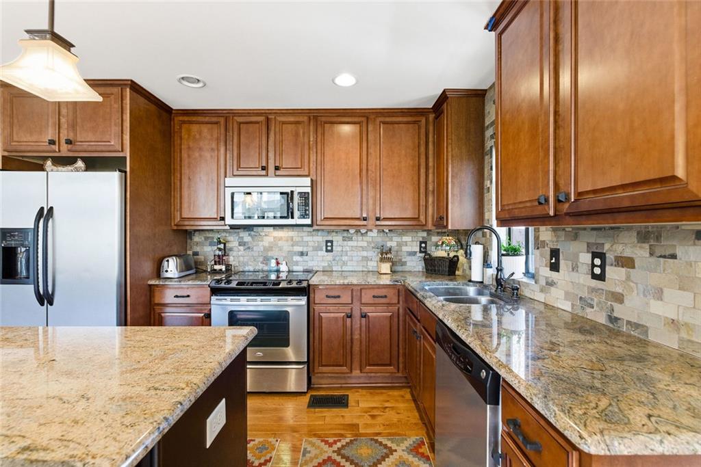 288 Tea Berry Lane Jasper, GA 30143 - Photo 7 of 46