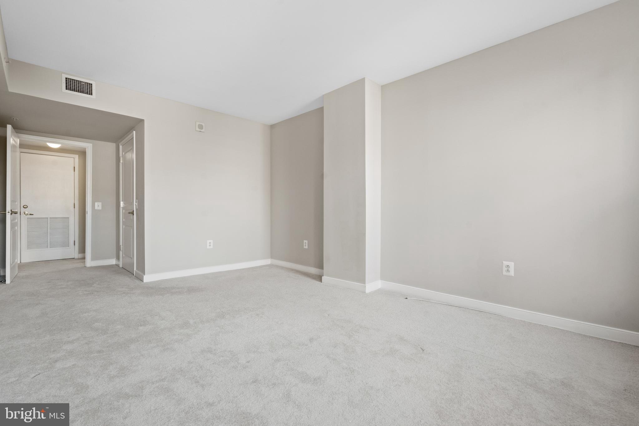 631 D Street Northwest, Unit 1037 Washington, DC 20004 - Photo 16 of 64