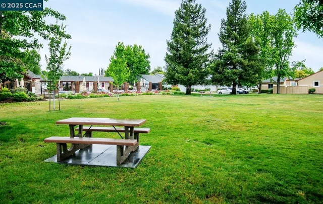 $1,025,000 | 1936 Nero Court, Walnut Creek, CA 94598