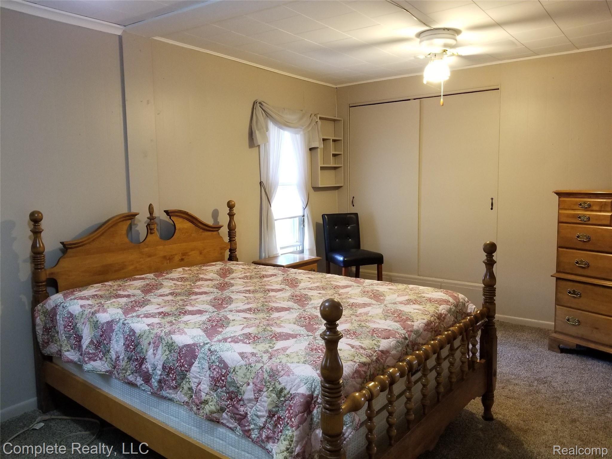 10402 North Clio Road Clio, MI 48420 - Photo 7 of 19 20190726_182215.jpg