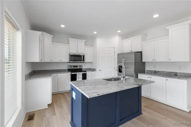 $334,850 | 931 Levi Road, Green Bay, VA 23942