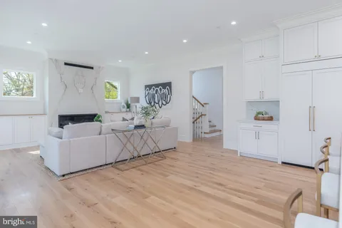 $2,495,000 | 9613 Old Spring Road, Kensington, MD 20895