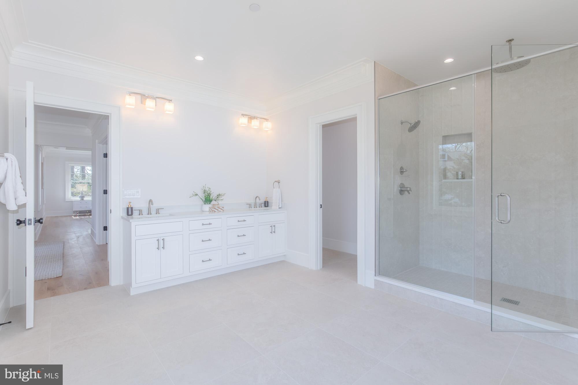 9613 Old Spring Road Kensington, MD 20895 - Photo 35 of 68