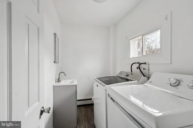 $279,000 | 178 East Charleston Avenue, Lawnside, NJ 08045