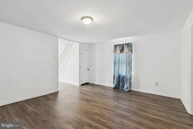 $279,000 | 178 East Charleston Avenue, Lawnside, NJ 08045