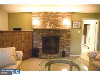 1625 Still Road West Chester, PA 19380 - Photo 5 of 12 Living Room