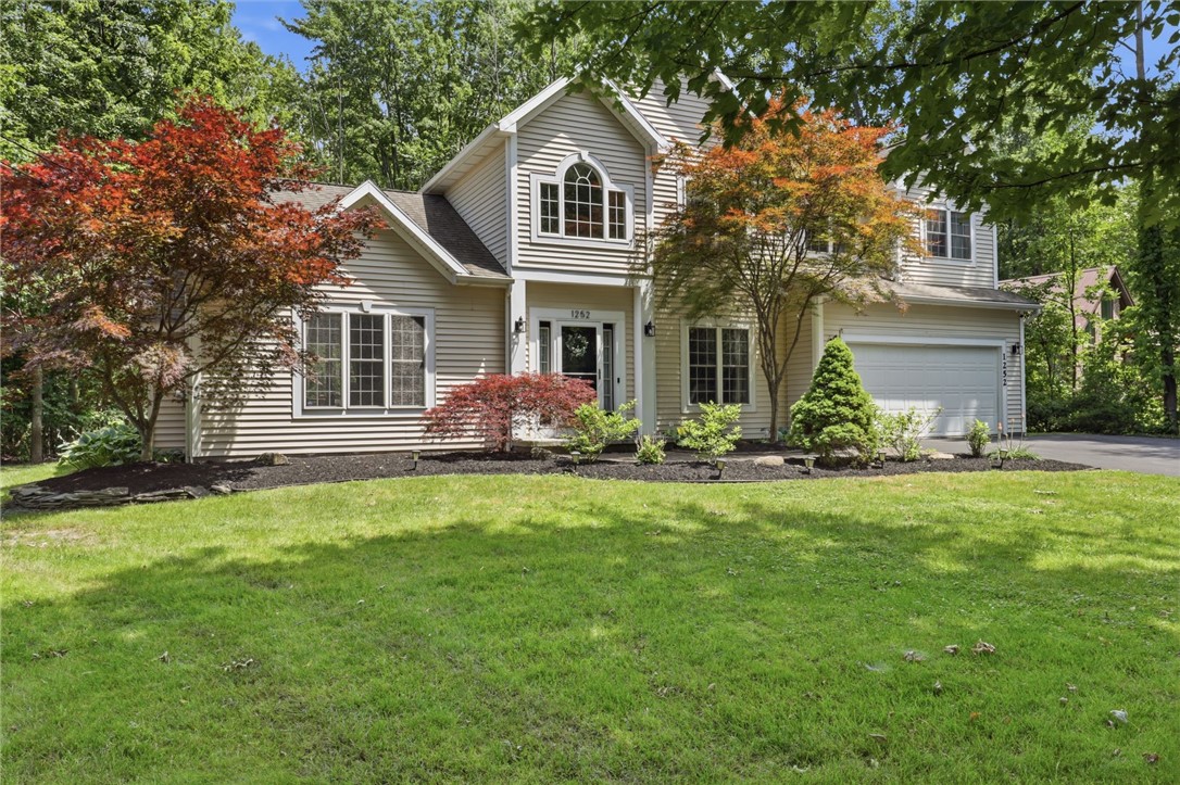 1252 Hatch Road Penfield, NY 14580 - Photo 2 of 30