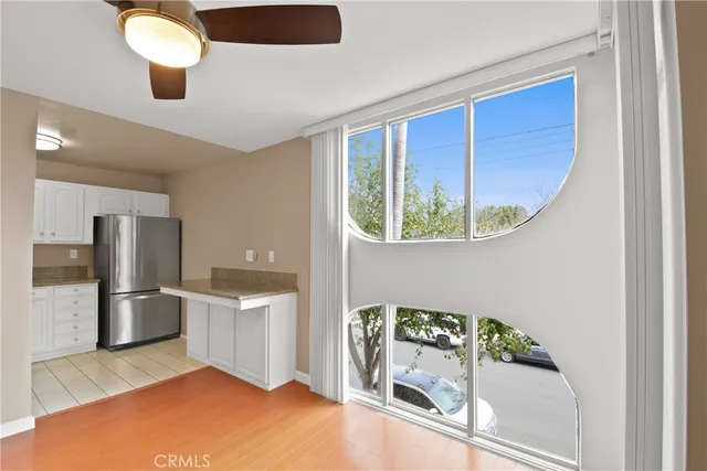 $430,000 | 345 Wisconsin Avenue, Unit 207, Long Beach, CA 90814