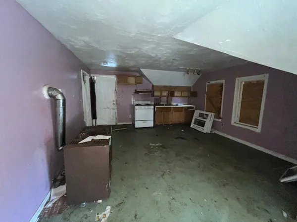 $360,000 | 1814 Pleasant Street, Fall River, MA 02723