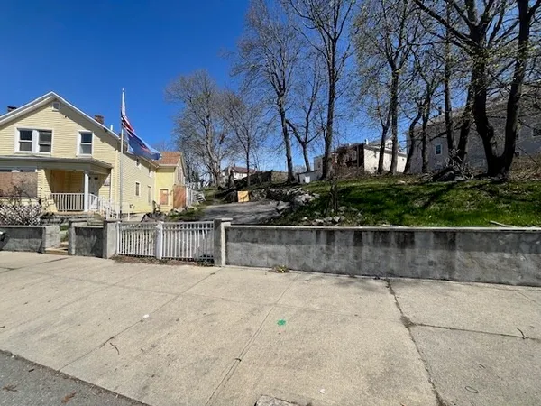 $360,000 | 1814 Pleasant Street, Fall River, MA 02723