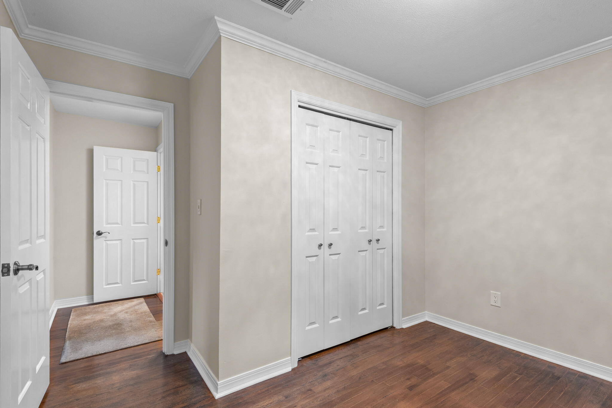 5 Maple Avenue Shalimar, FL 32579 - Photo 28 of 49 32-5_Maple_Ave_20260709_230