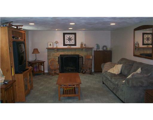122 McClain Road Beaver Falls, PA 15010 - Photo 8 of 18 Den/Family/Great Room.