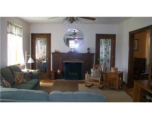 122 McClain Road Beaver Falls, PA 15010 - Photo 10 of 18 Living Room.