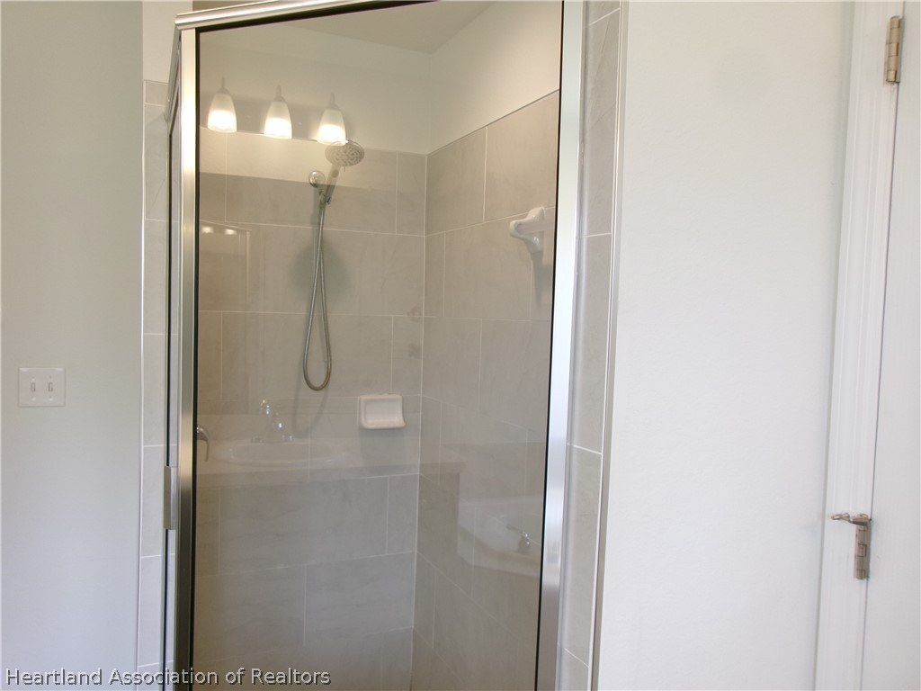 512 Central Ridge Lane Frostproof, FL 33843 - Photo 12 of 19