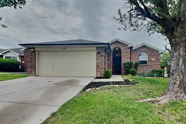 $2,000 | 529 Port Arthur Drive, Little Elm, TX 75068