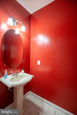 $899,900 | 1000 Solomon Frazier Court, St. Leonard, MD 20685