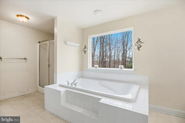 $899,900 | 1000 Solomon Frazier Court, St. Leonard, MD 20685