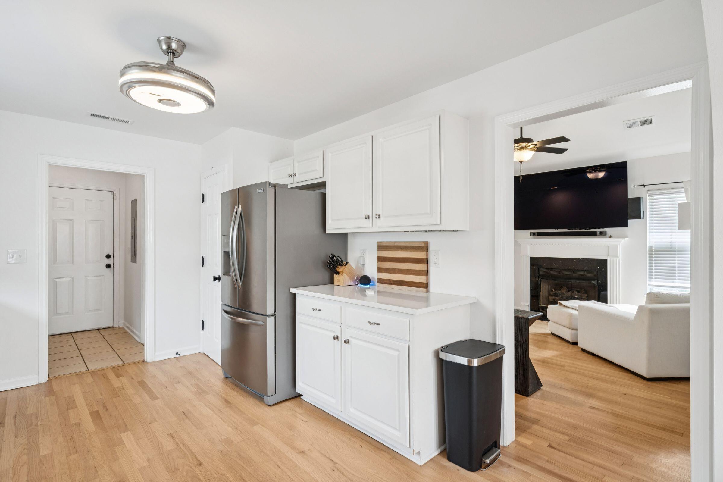 1717 Lotus Lane Charleston, SC 29412 - Photo 16 of 54 1717LotusLn--017