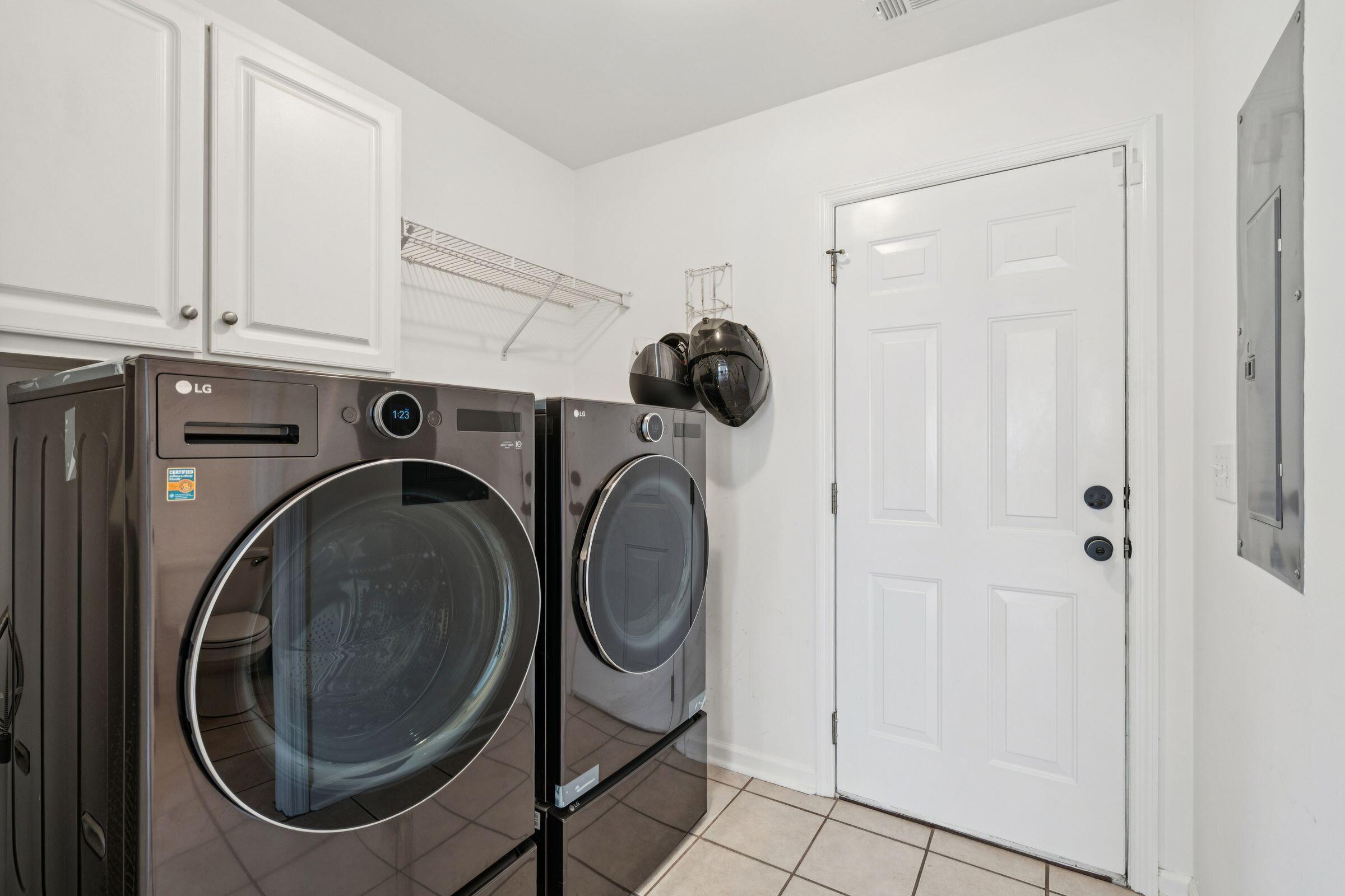 1717 Lotus Lane Charleston, SC 29412 - Photo 44 of 54 1717LotusLn--047