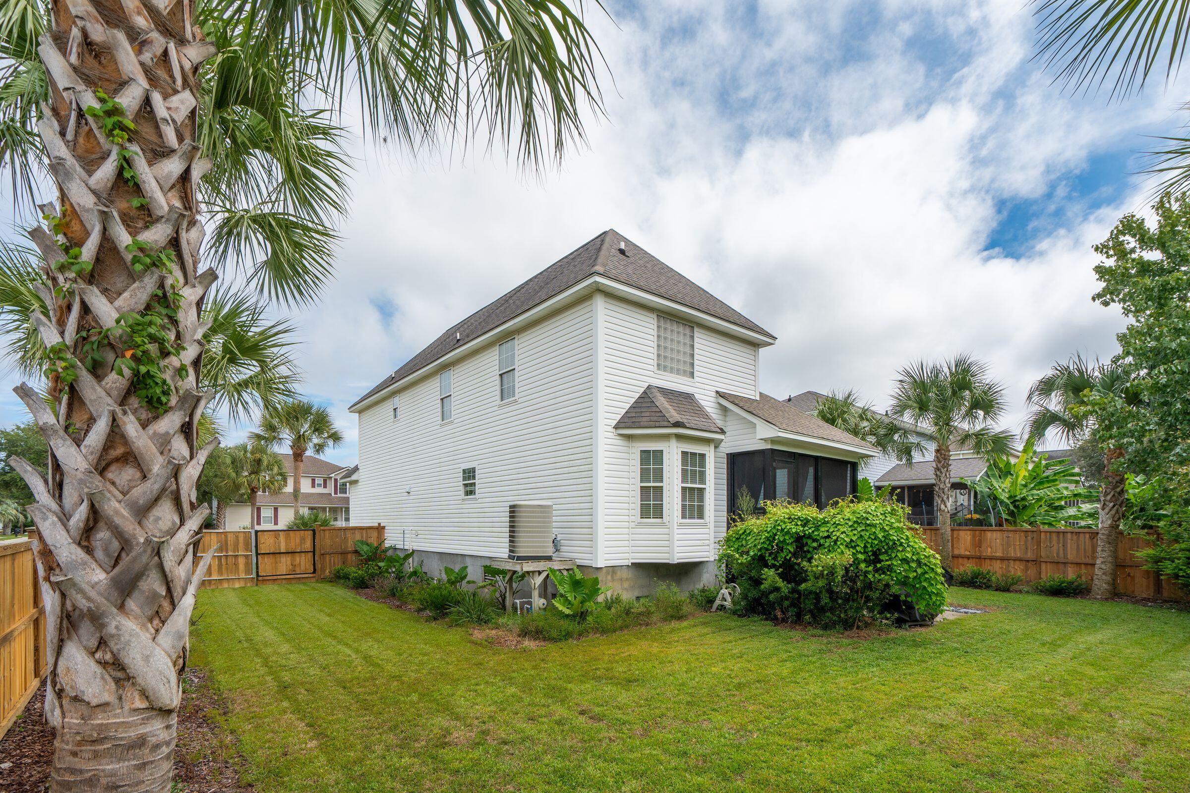 1717 Lotus Lane Charleston, SC 29412 - Photo 51 of 54 1717LotusLn--056