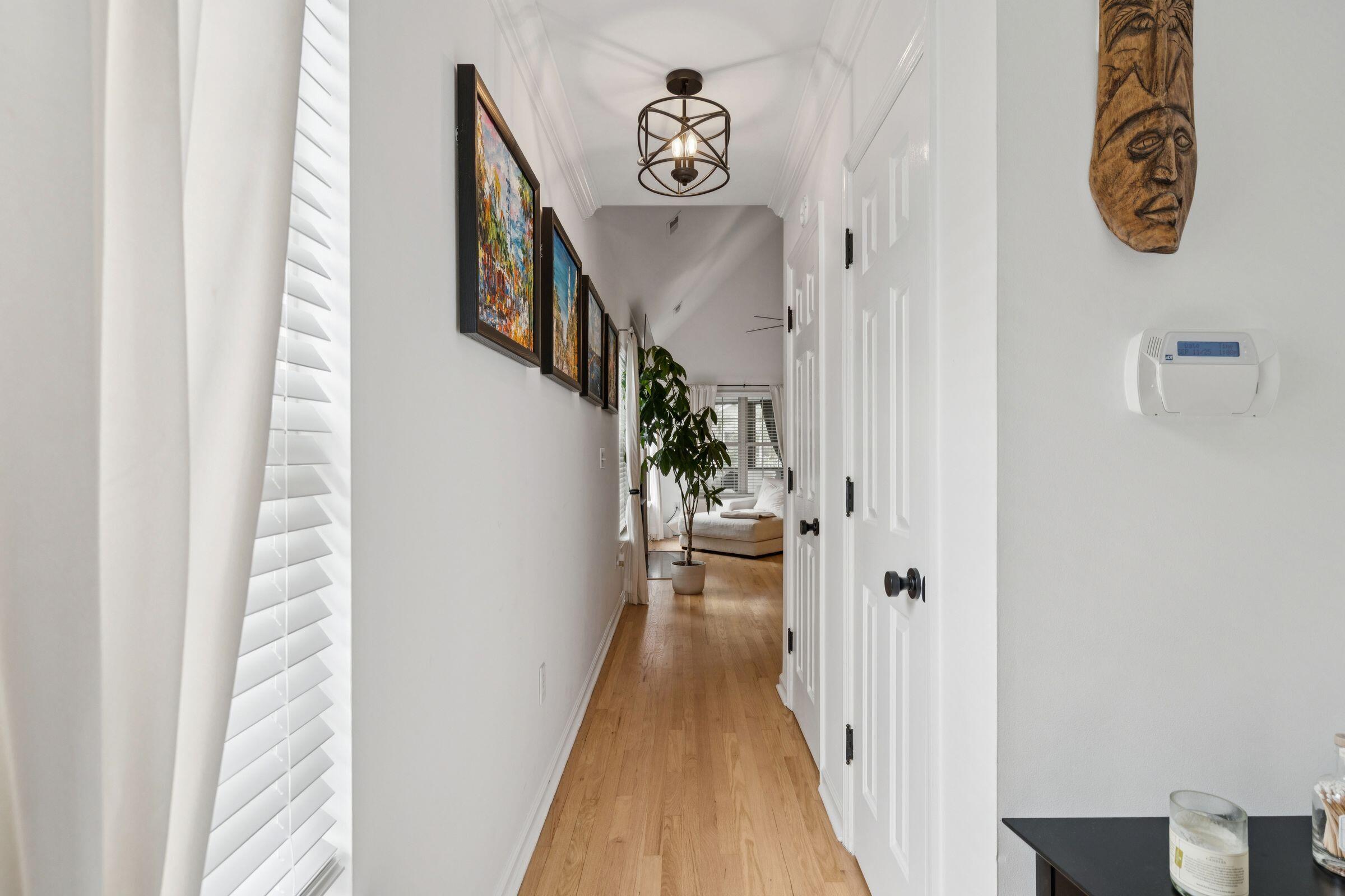 1717 Lotus Lane Charleston, SC 29412 - Photo 9 of 54 1717LotusLn--008