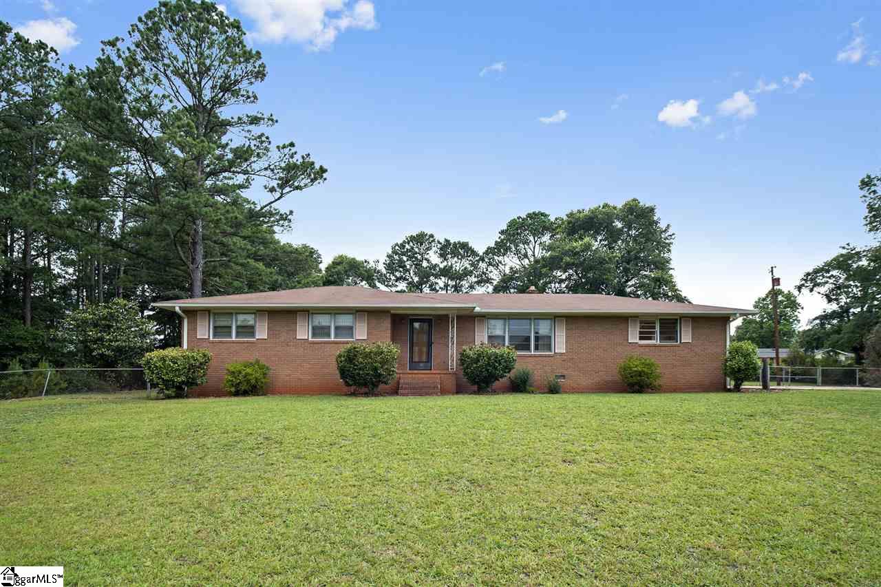 219 McAlister Road Anderson, SC 29625 - Photo 1 of 30