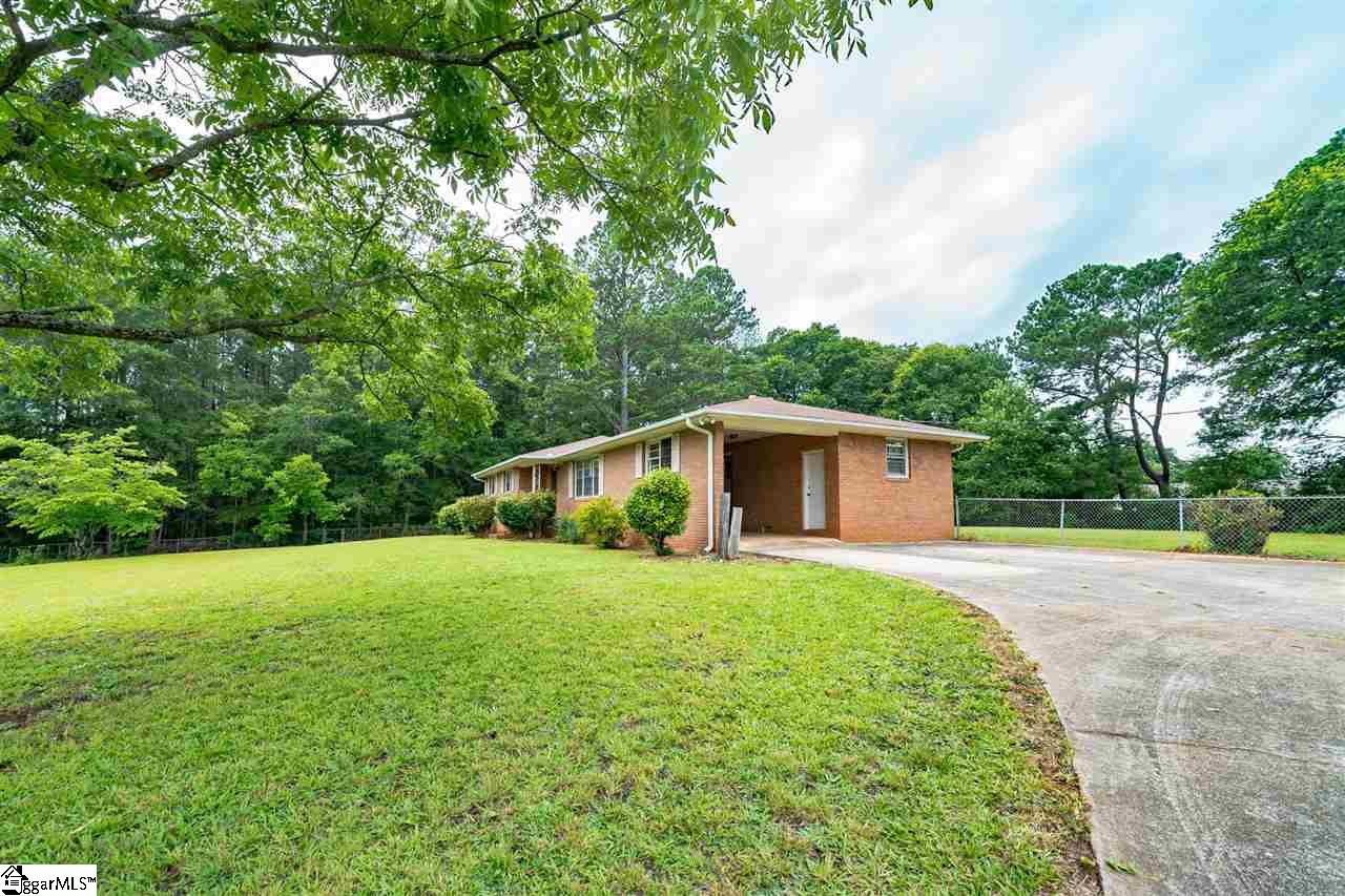 219 McAlister Road Anderson, SC 29625 - Photo 9 of 30