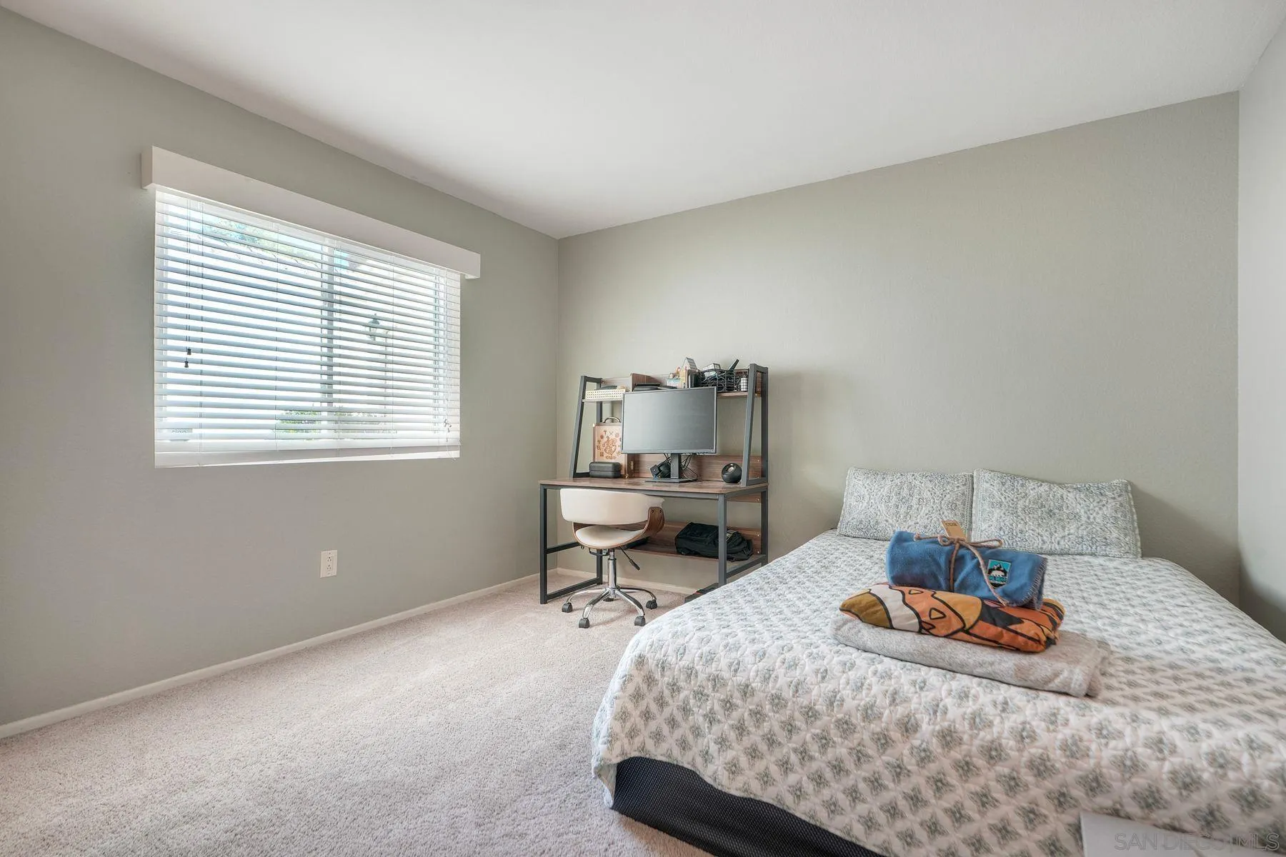 29414 Circle R Greens Drive Escondido, CA 92026 - Photo 17 of 34 a bedroom with a bed and window