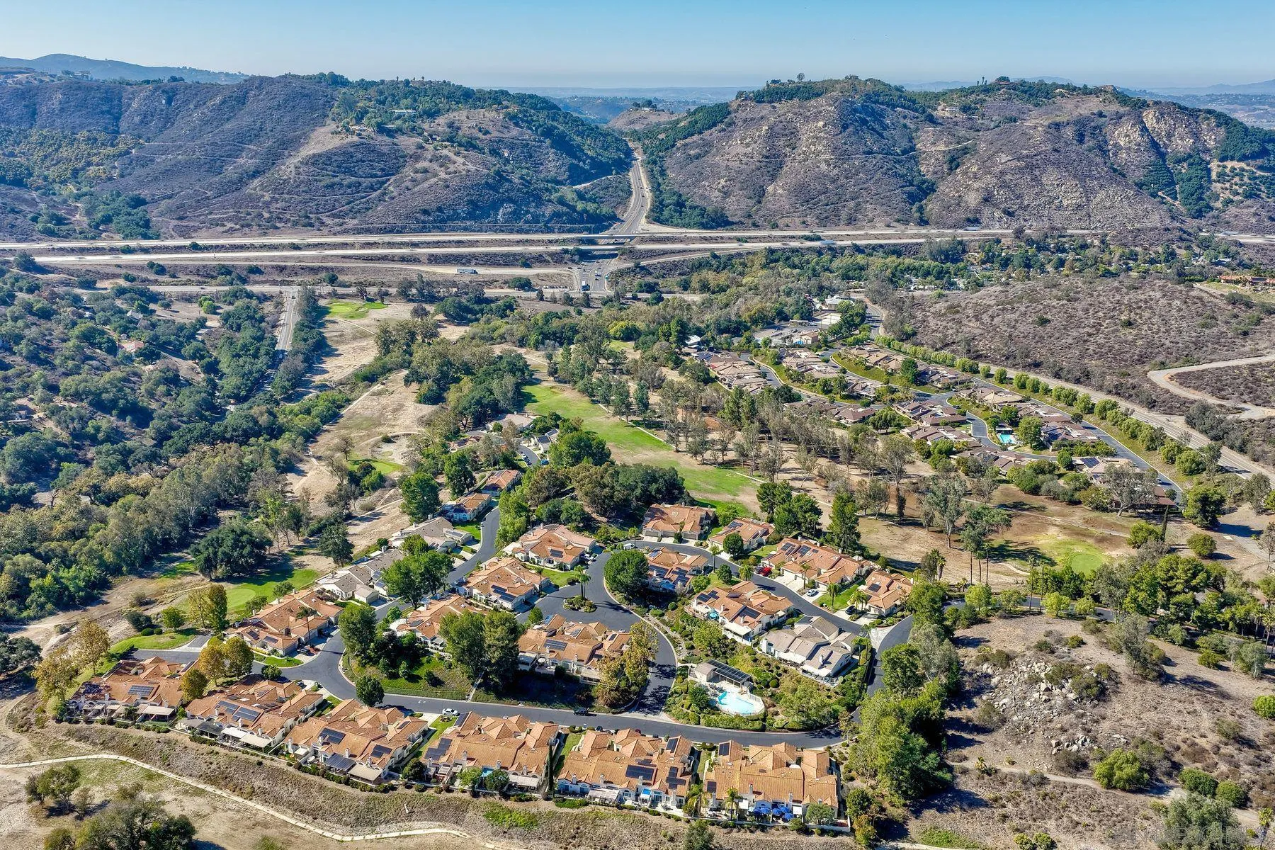 29414 Circle R Greens Drive Escondido, CA 92026 - Photo 34 of 34 a view of a garden with plants