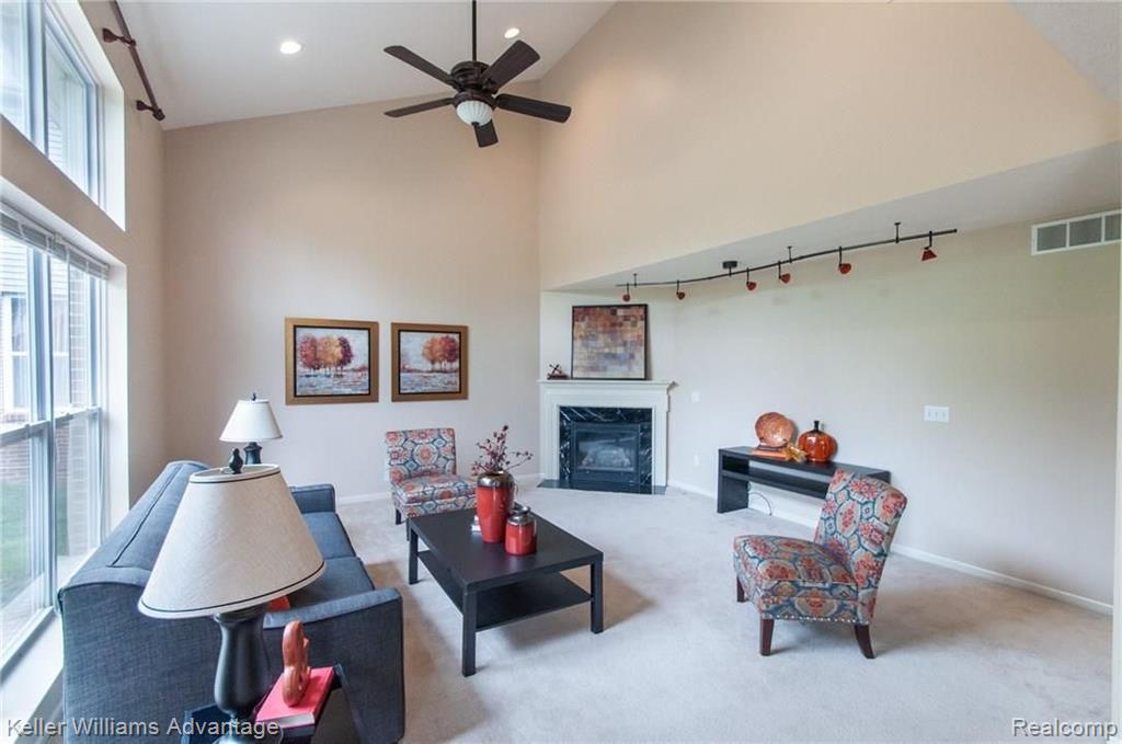 16405 Ridgewood Court Northville, MI 48168 - Photo 19 of 41