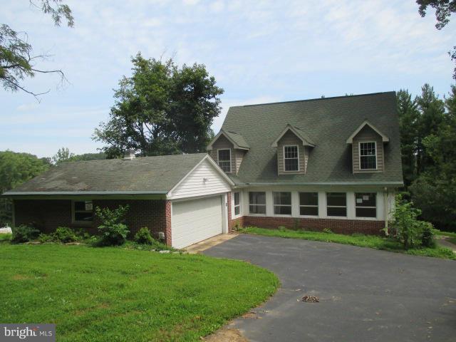 Exterior (Front)