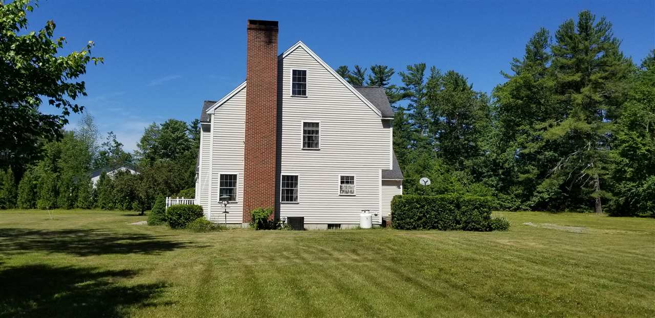 21 N Road Kingston, NH 03848 - Photo 3 of 40