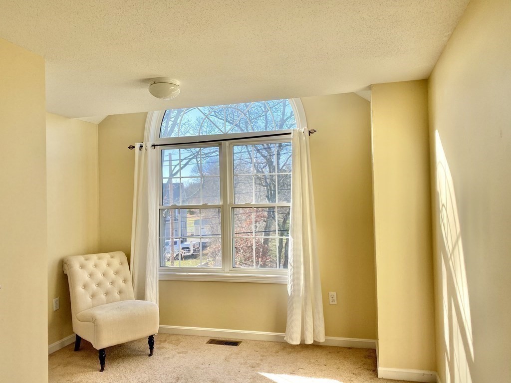 211 Parker Road Dracut, MA 01826 - Photo 25 of 32 Gallery Image 25