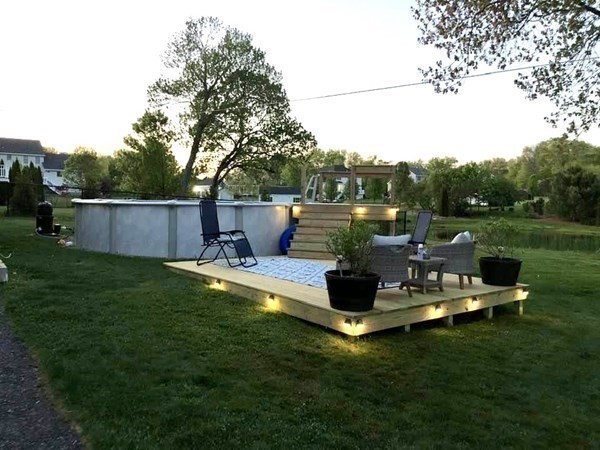 211 Parker Road Dracut, MA 01826 - Photo 4 of 32 Gallery Image 4
