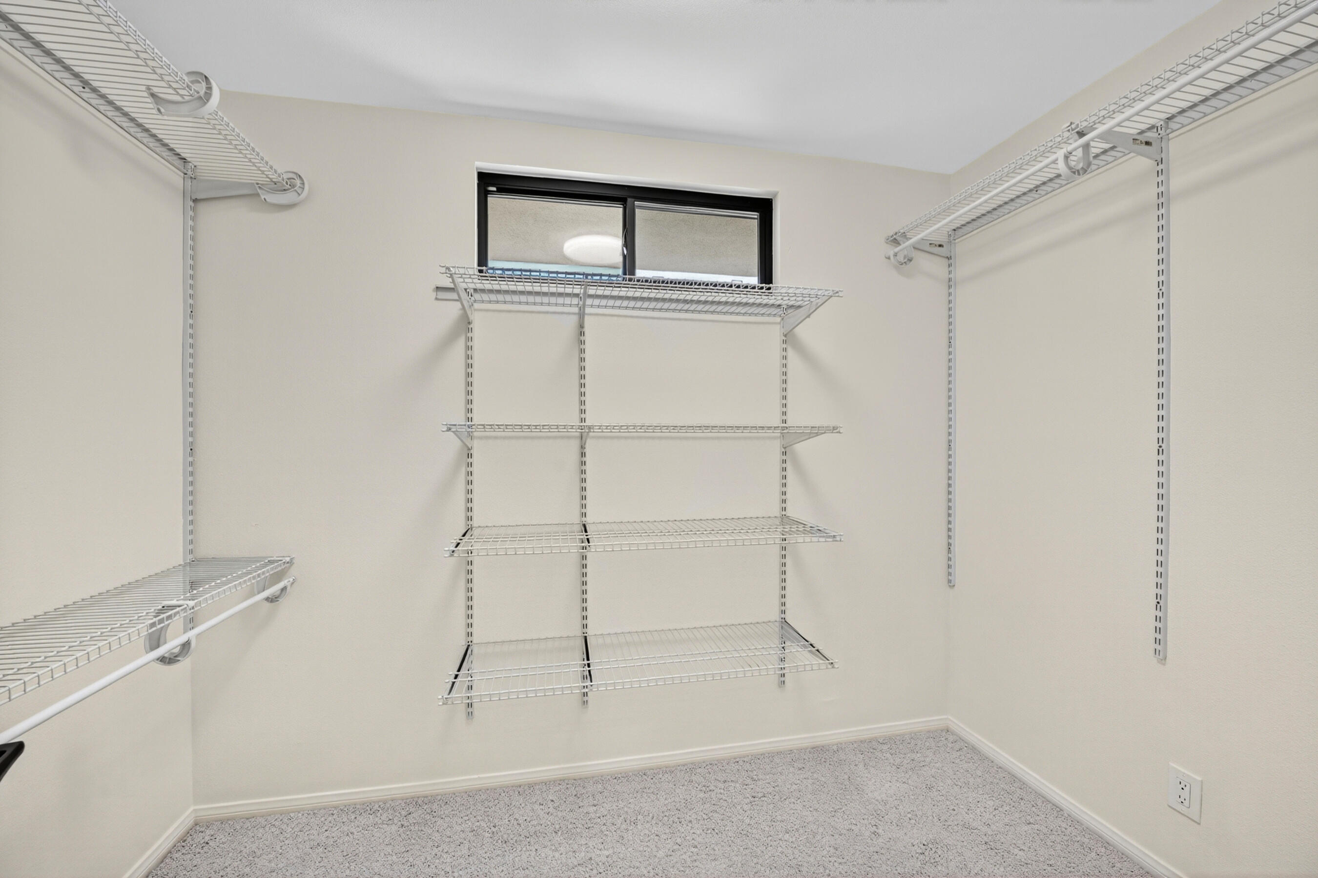 74090 Setting Sun Trail Palm Desert, CA 92260 - Photo 18 of 46 a bathroom with a shower