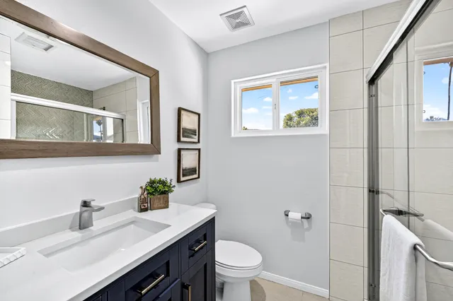 a view of a room with an empty space