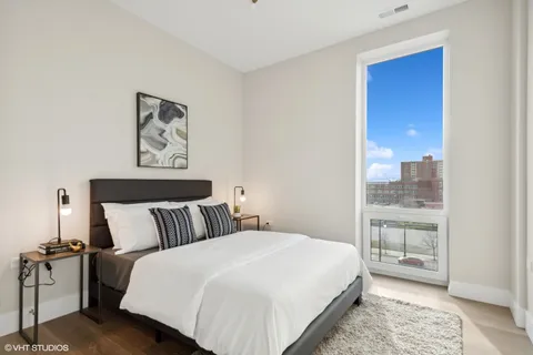 $435,000 | 2342 West Adams Street, Unit 406, Chicago, IL 60612