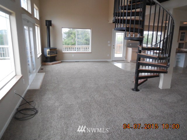 399 South Razor Clam Drive Southwest Ocean Shores, WA 98569 - Photo 3 of 22