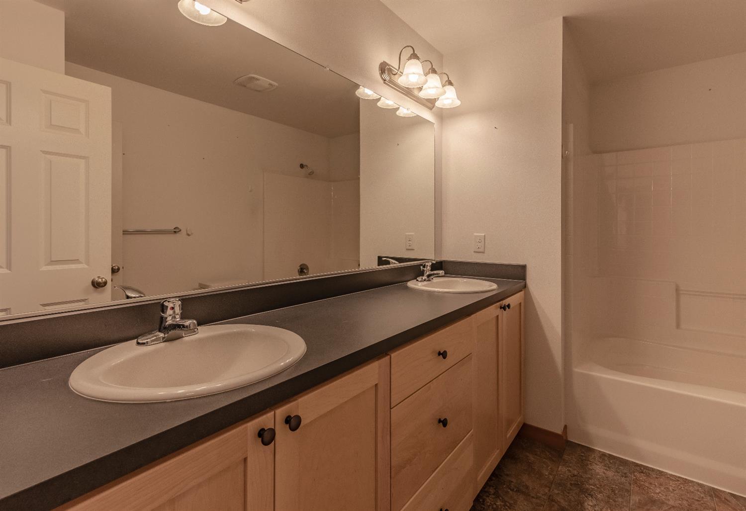 1487 Ridge Way Medford, OR 97504 - Photo 20 of 25 Additional Photo