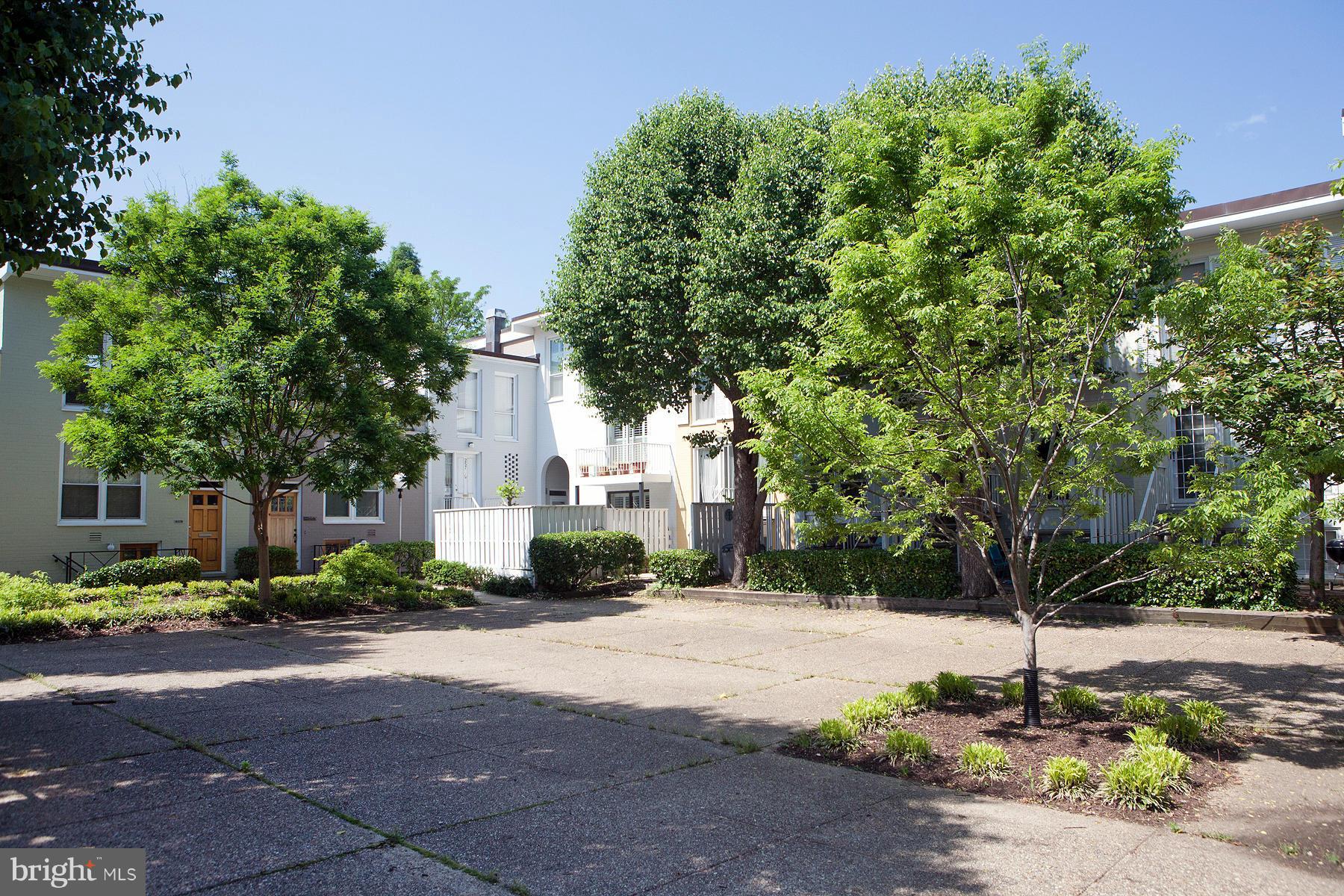 237 G Street Southwest, Unit 120 Washington, DC 20024 - Photo 20 of 21 Exterior (General)