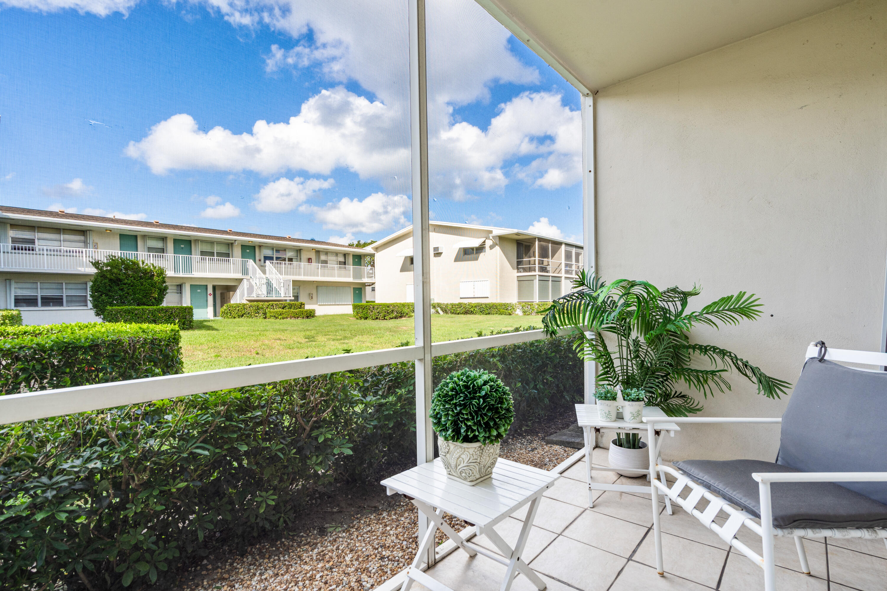 320 Horizon West, Unit 103 Boynton Beach, FL 33435 - Photo 17 of 24 017-320HORIZONSW-103-BoyntonBeach-33435-