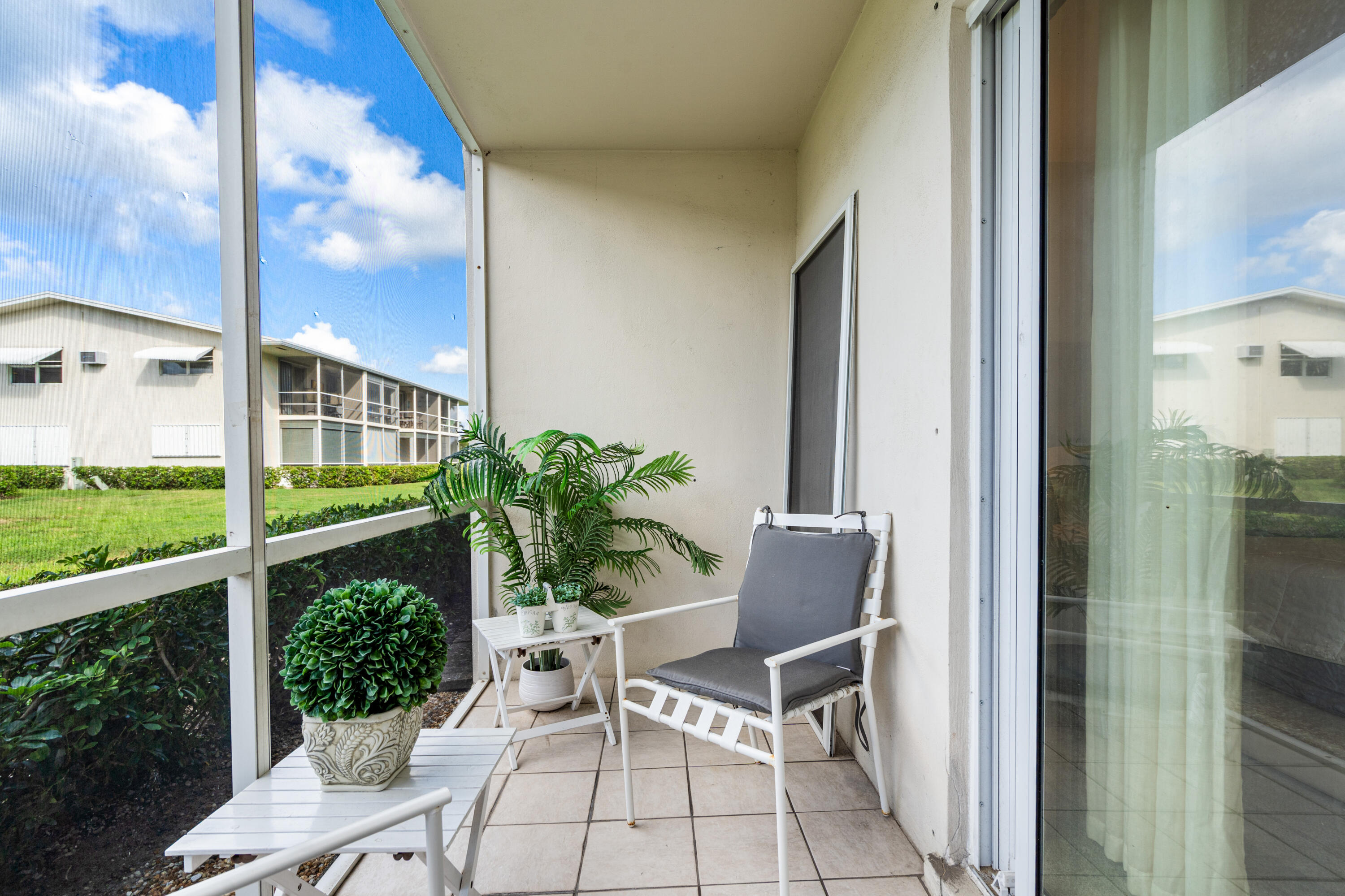320 Horizon West, Unit 103 Boynton Beach, FL 33435 - Photo 18 of 24 018-320HORIZONSW-103-BoyntonBeach-33435-