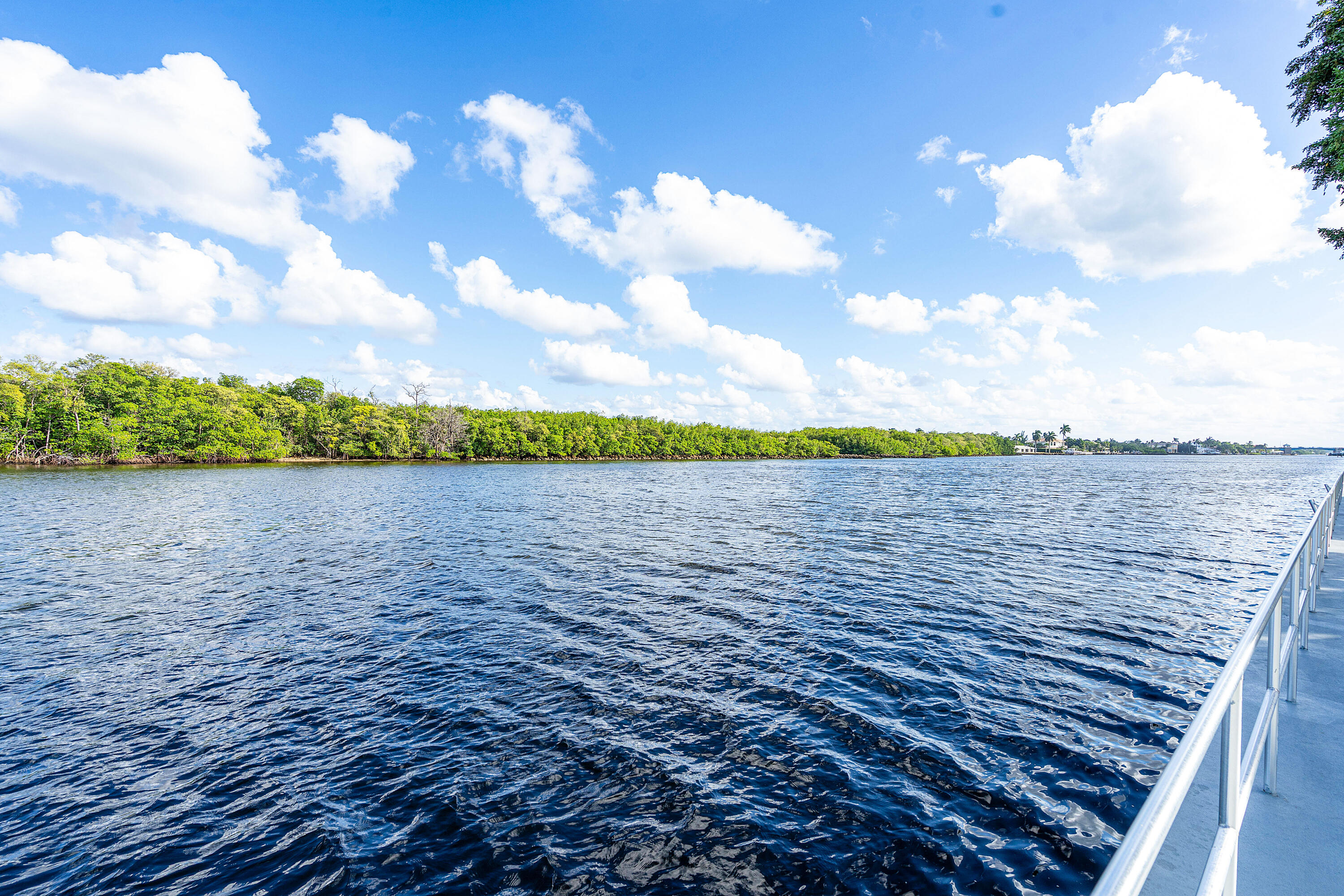 320 Horizon West, Unit 103 Boynton Beach, FL 33435 - Photo 21 of 24 024-320HORIZONSW-103-BoyntonBeach-33435-