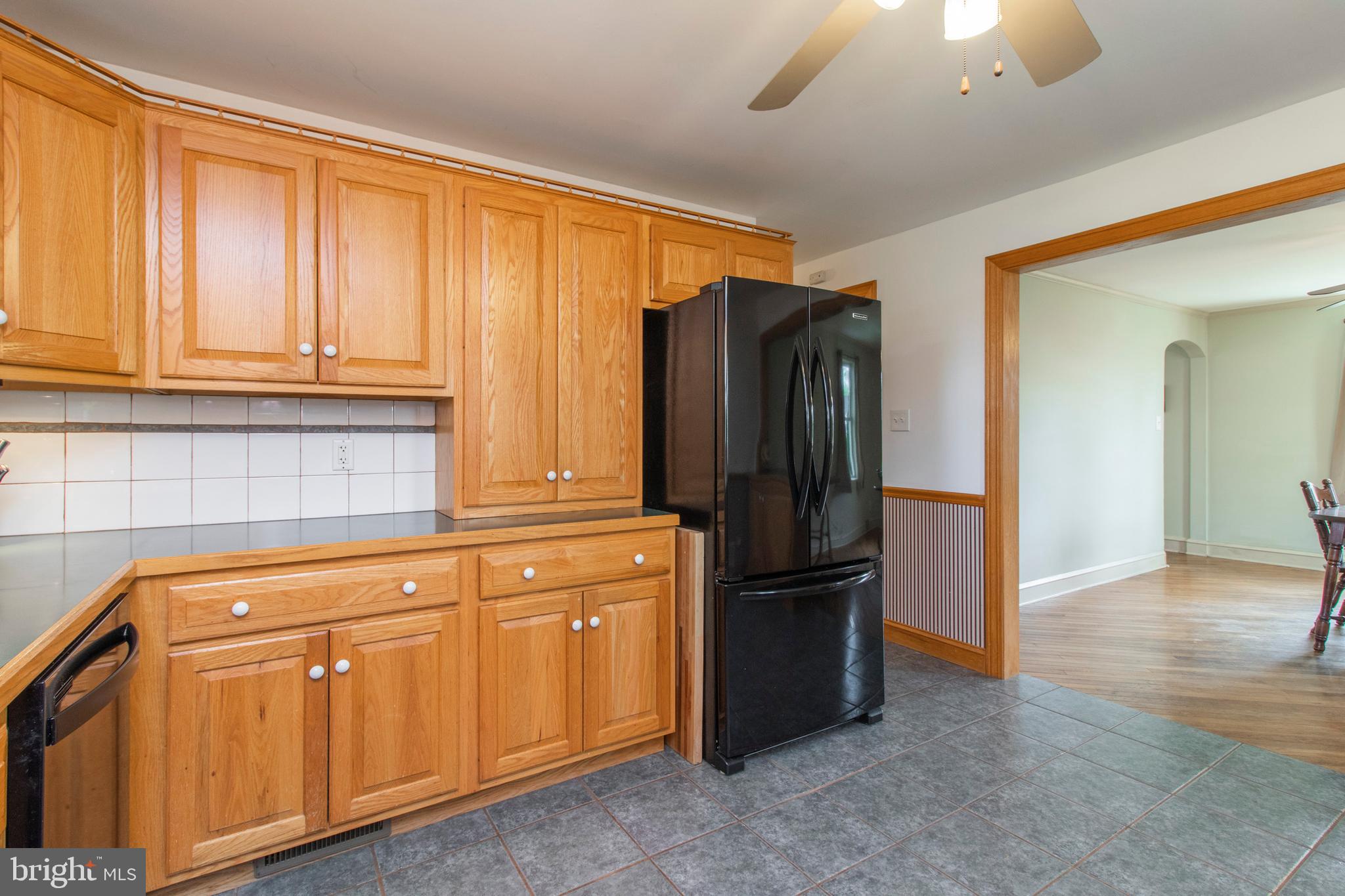 419 Ridge Avenue Souderton, PA 18964 - Photo 15 of 38 Kitchen