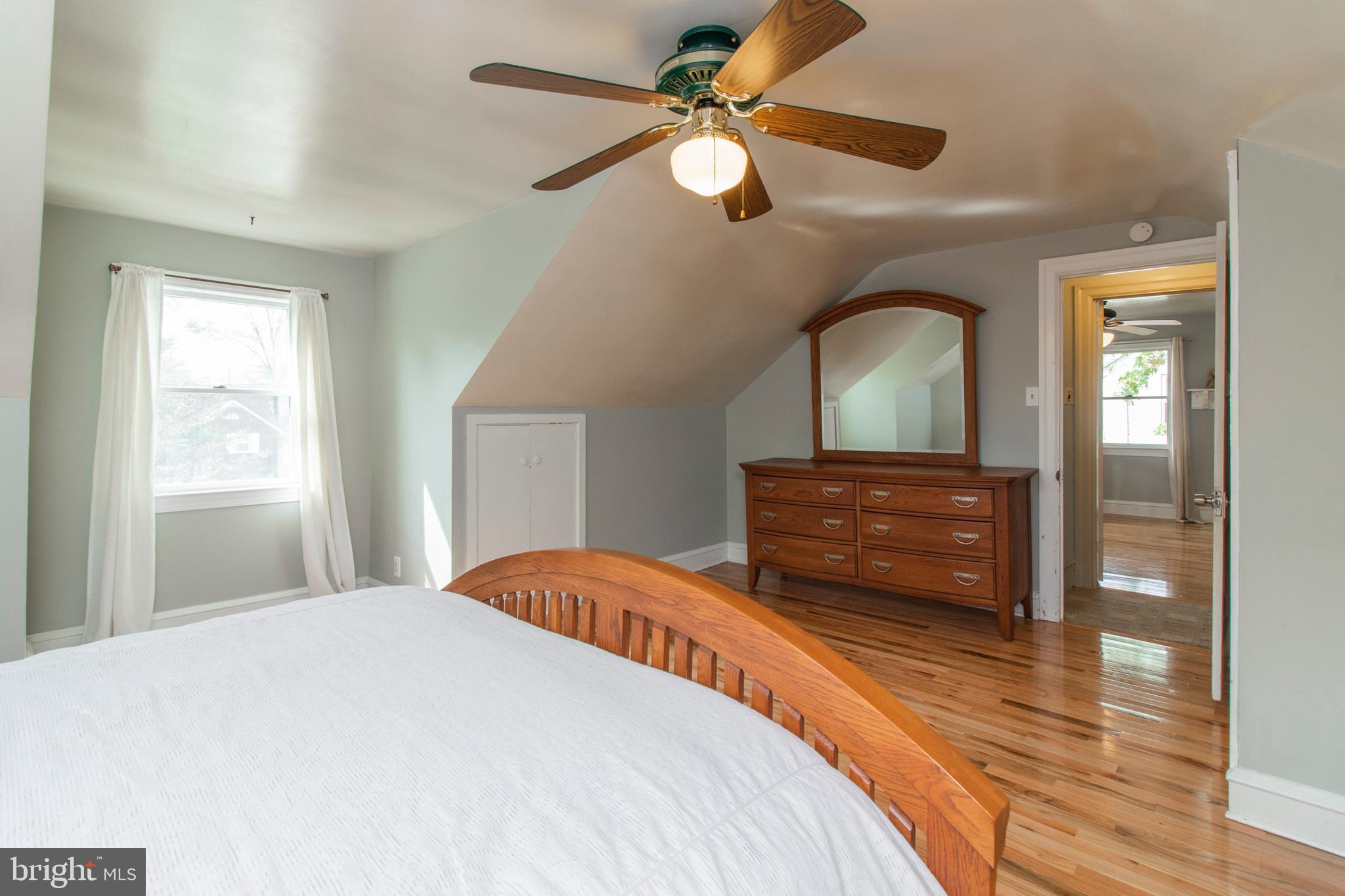 419 Ridge Avenue Souderton, PA 18964 - Photo 21 of 38 2nd bedroom