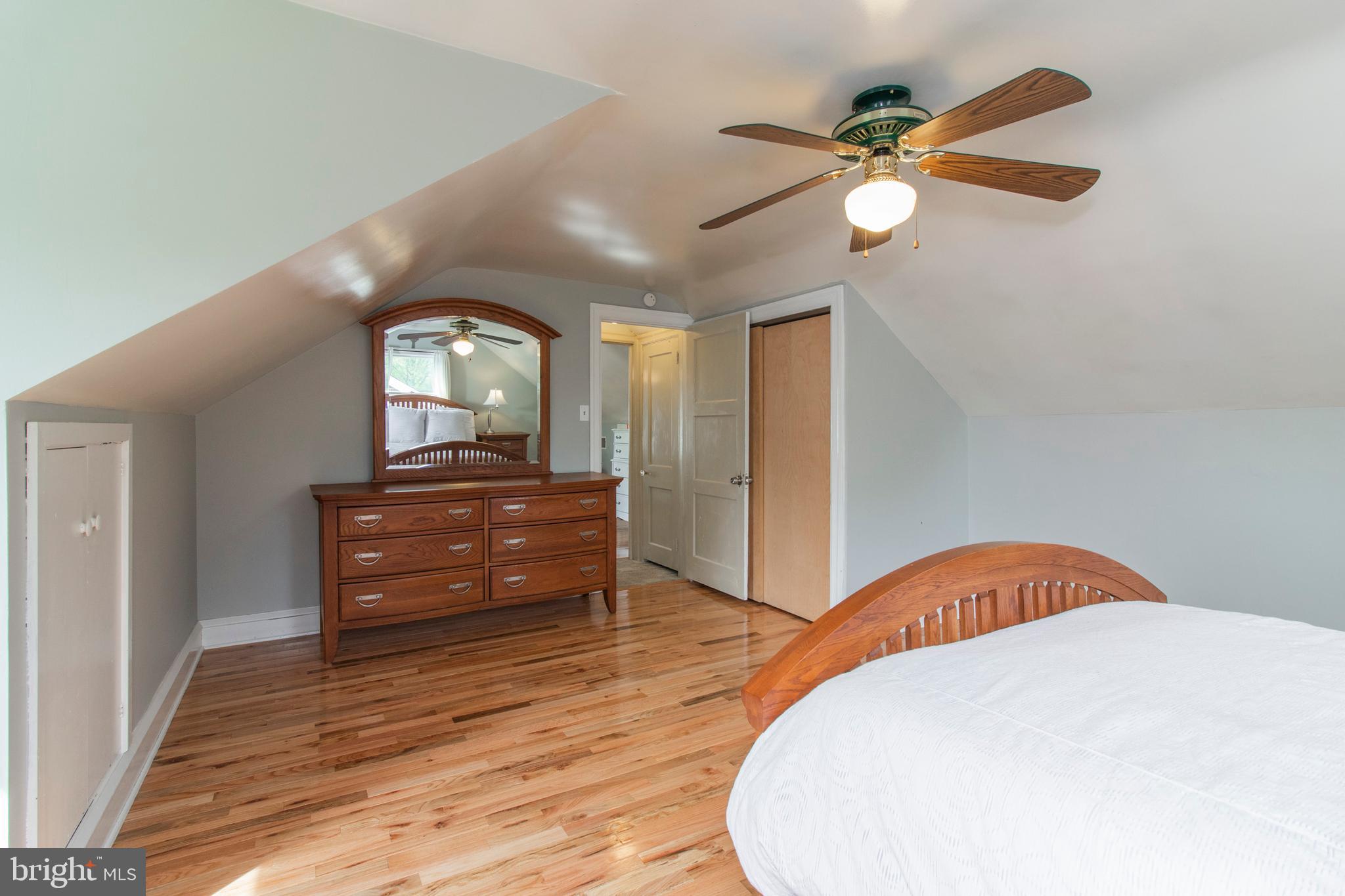 419 Ridge Avenue Souderton, PA 18964 - Photo 22 of 38 2nd bedroom