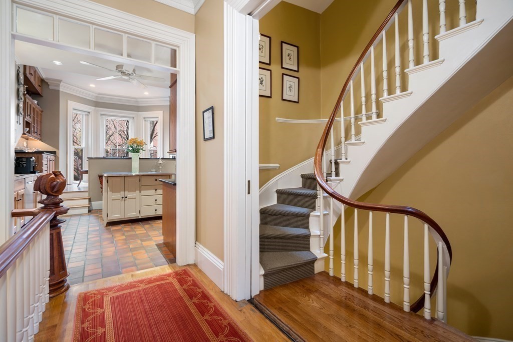 332 Shawmut Avenue Boston, MA 02118 - Photo 17 of 31