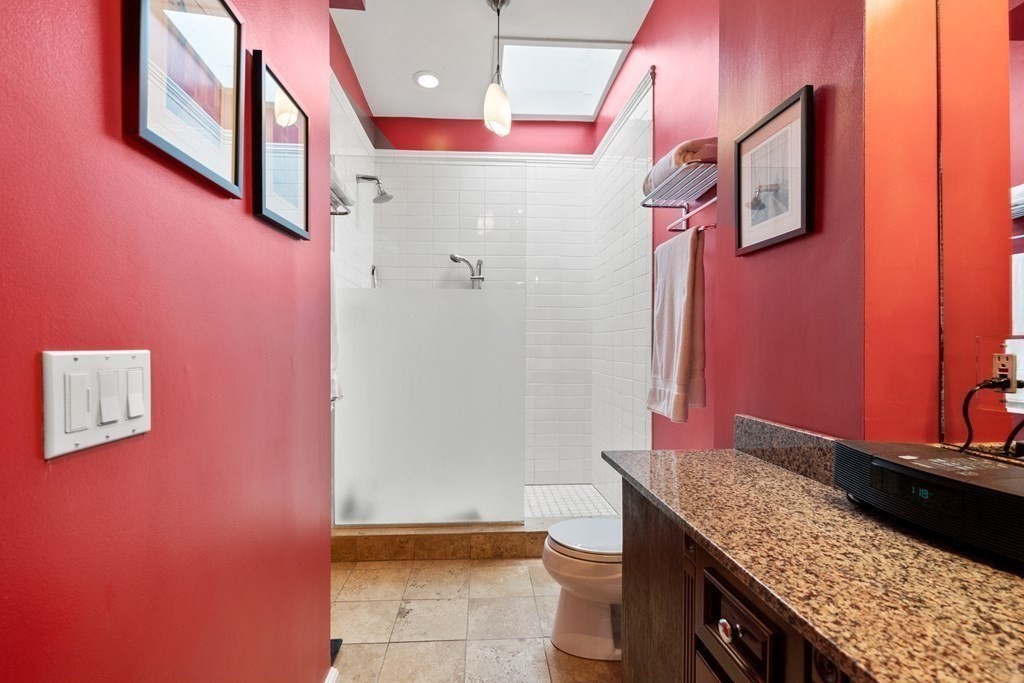 332 Shawmut Avenue Boston, MA 02118 - Photo 26 of 31